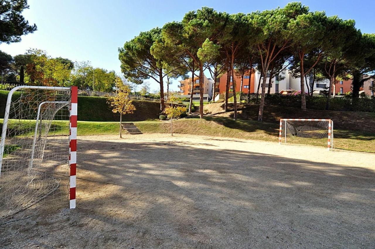Pretty Garden Apartment Next To A Charming Beach Lloret de Mar Luaran gambar