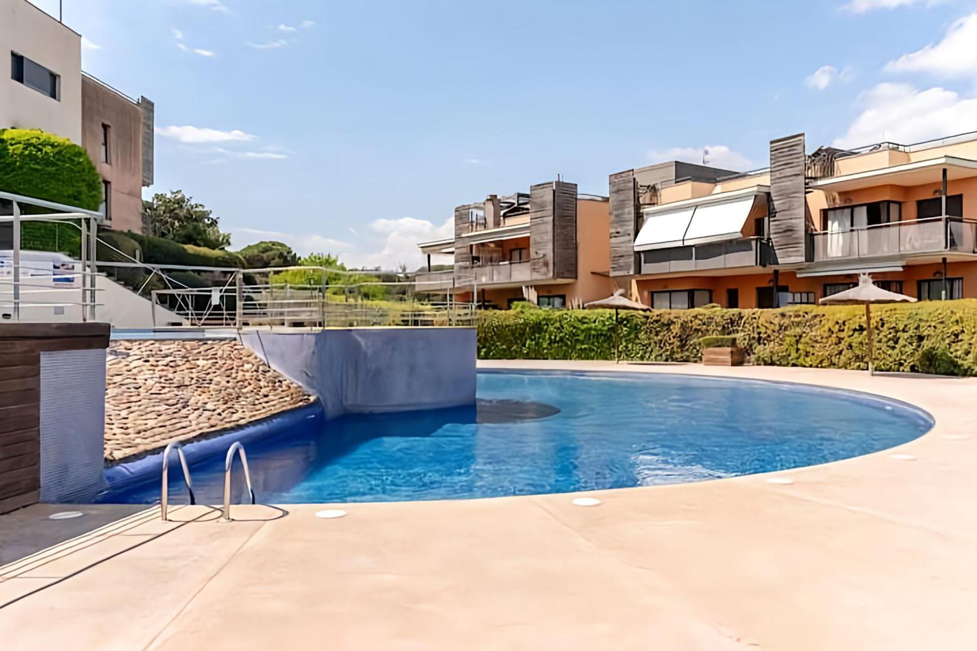 Pretty Garden Apartment Next To A Charming Beach Lloret de Mar Luaran gambar